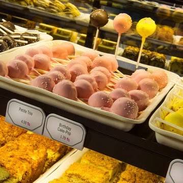 Fountain View | restaurant | 1510 North Avenue of the Stars, Orlando, FL 32830, USA | 4079393463 OR +1 407-939-3463