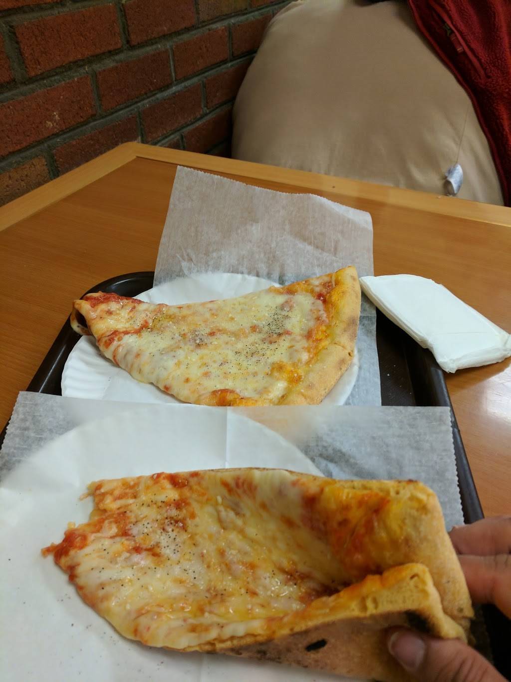 Sal & Pauls Pizzeria | restaurant | 1686 Pitkin Ave, Brooklyn, NY 11212, USA | 7189220550 OR +1 718-922-0550