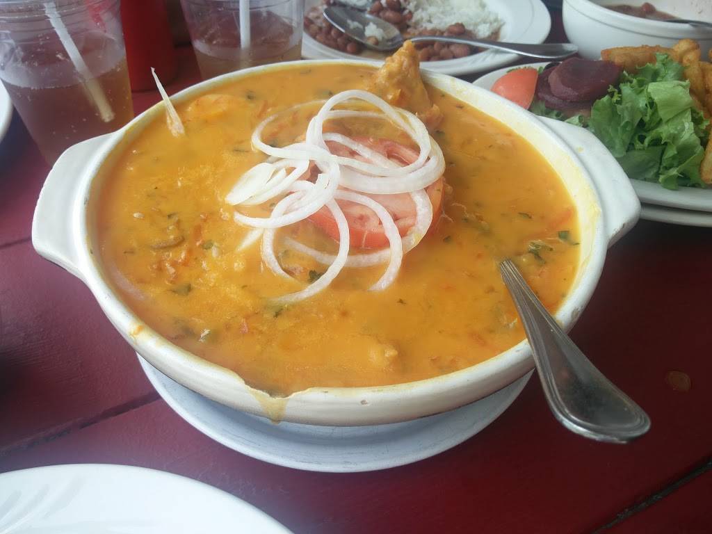 Tropical Cafe | restaurant | 22 Rawlins Ave, Marlborough, MA 01752, USA | 5084855399 OR +1 508-485-5399