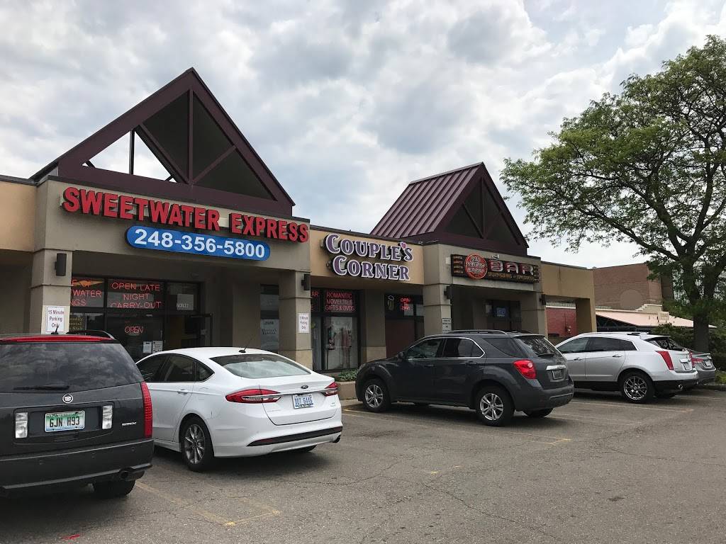 Sweetwater Express | restaurant | 29296 Northwestern Hwy, Southfield, MI 48034, USA | 2483565800 OR +1 248-356-5800