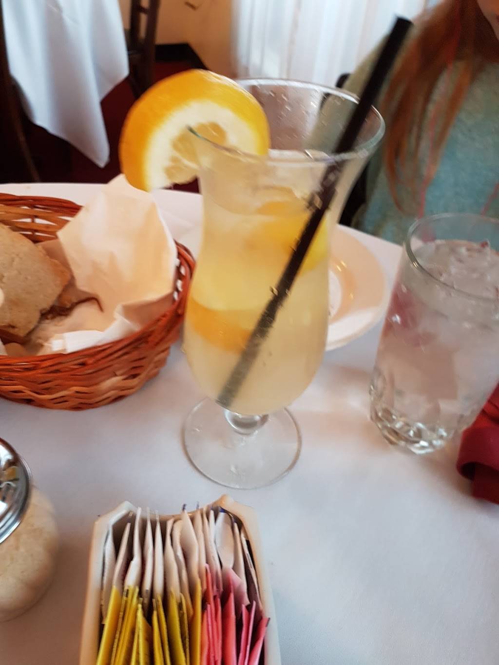 Amalfi Ristorante Italiano | restaurant | 12307 Wilkins Ave, Rockville, MD 20852, USA | 3017707888 OR +1 301-770-7888