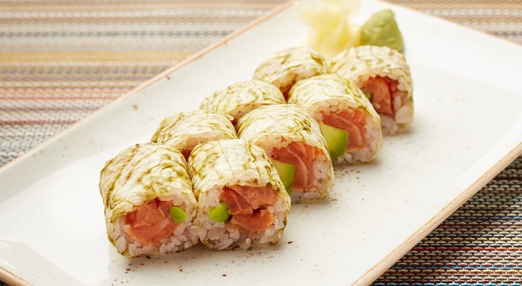 West Loop Sushi | restaurant | 1027 W Madison St # 2, Chicago, IL 60654, USA | 3125664121 OR +1 312-566-4121