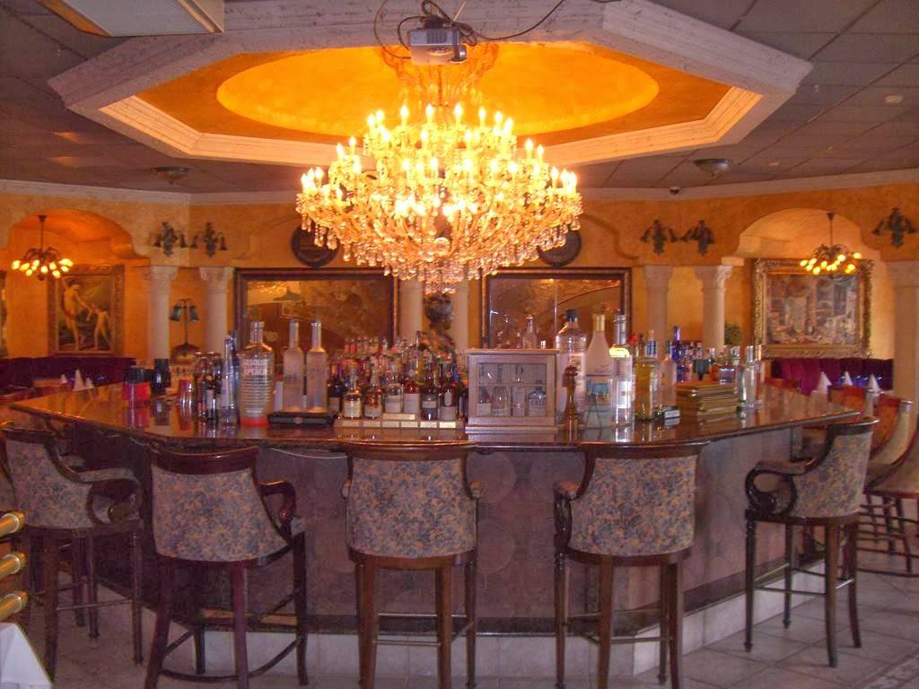 Capriccios Ristorante | restaurant | 2424 N University Dr, Pembroke Pines, FL 33024, USA | 9544327001 OR +1 954-432-7001