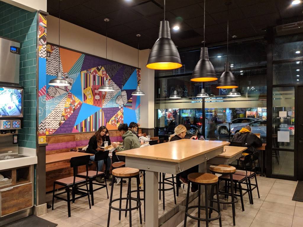 Taco Bell | meal takeaway | 38-1 Junction Blvd, Queens, NY 11368, USA | 7187792353 OR +1 718-779-2353