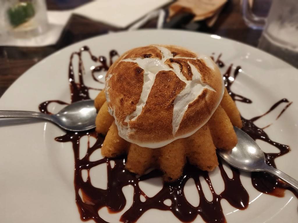 Chilis Grill & Bar | meal takeaway | 940 E Lewis and Clark Pkwy, Clarksville, IN 47129, USA | 8126703000 OR +1 812-670-3000