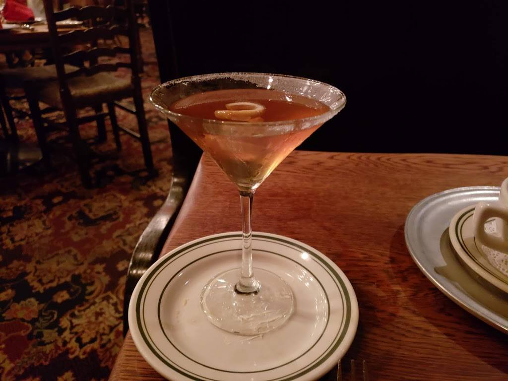 Gullivers | restaurant | 18482 MacArthur Blvd, Irvine, CA 92612, USA | 9497338695 OR +1 949-733-8695