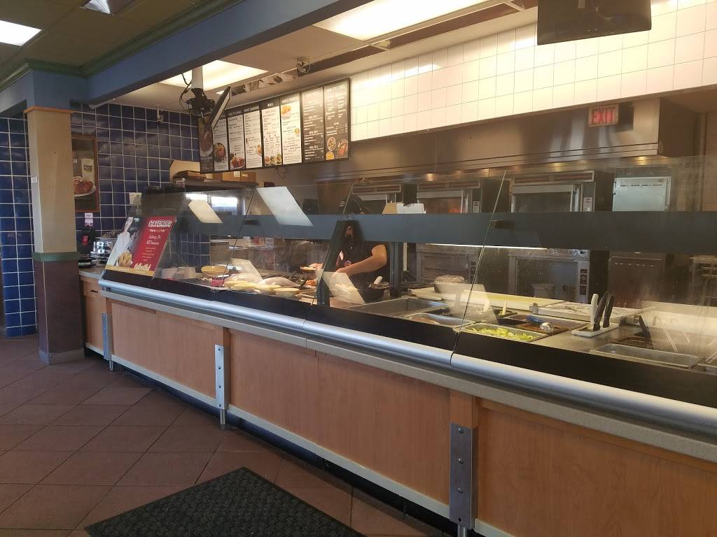 Boston Market | restaurant | 638 E 16th St E, Holland, MI 49423, USA | 6163959535 OR +1 616-395-9535