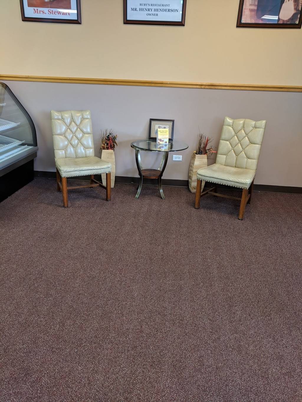 Rubys Restaurant | restaurant | 4033 183rd Street, Pulaski Rd, Country Club Hills, IL 60478, USA | 7089912790 OR +1 708-991-2790