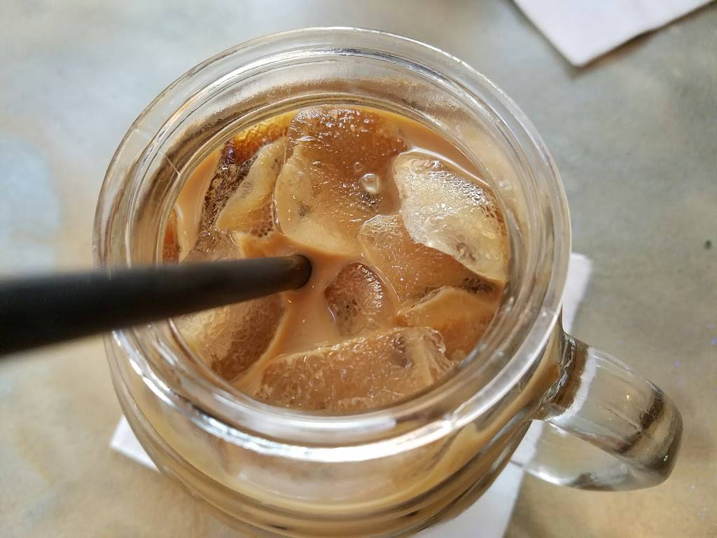 Thai and Pho Bistro | restaurant | 2153 P St NW, Washington, DC 20037, USA | 2025063508 OR +1 202-506-3508