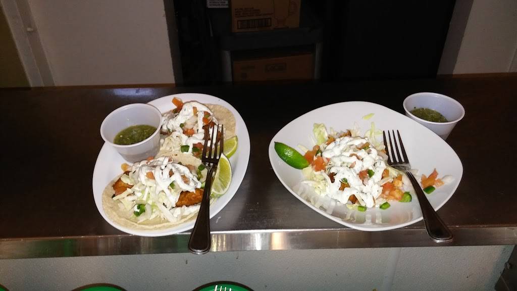 The Beachouse | restaurant | 1856 Mentone Blvd, Mentone, CA 92359, USA | 9097944300 OR +1 909-794-4300