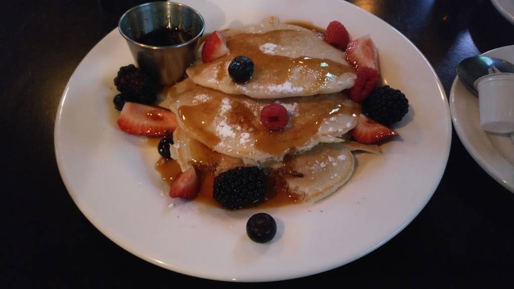 The Phoenix Landing | night club | 512 Massachusetts Ave, Cambridge, MA 02139, USA | 6175766260 OR +1 617-576-6260