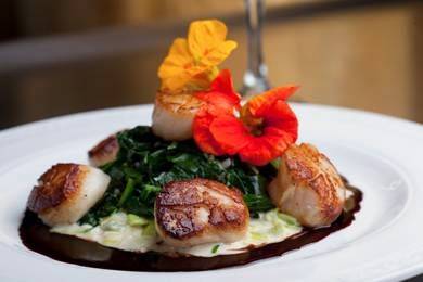 Brasserie Du Soleil | restaurant | 1908 Eastwood Rd #118, Wilmington, NC 28403, USA | 9102562226 OR +1 910-256-2226