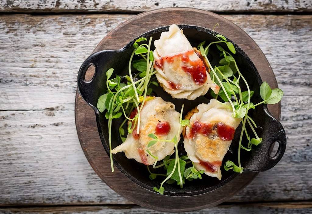 Qulinarnia | restaurant | 1730 W Golf Rd, Mt Prospect, IL 60056, USA | 8479810480 OR +1 847-981-0480