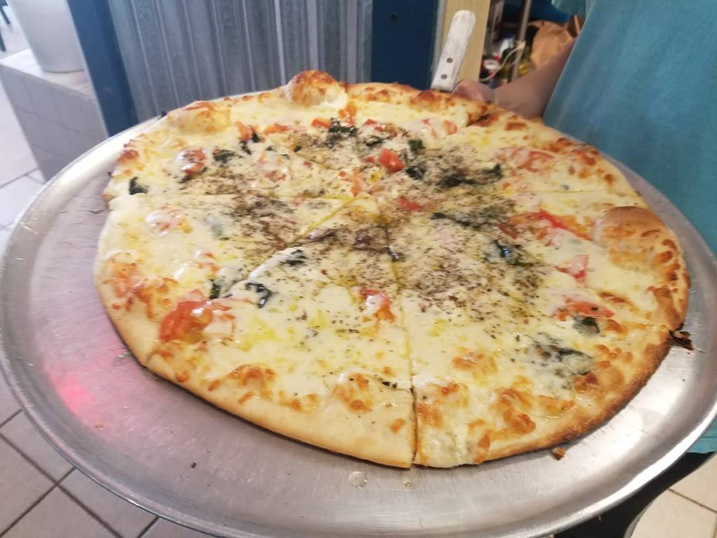 Joes Pizza Pasta & Subs | restaurant | 4407 Little Rd # 655, Arlington, TX 76016, USA | 8174830200 OR +1 817-483-0200