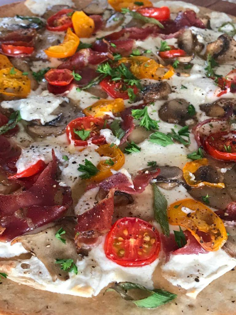 Bamboo Island Bar | restaurant | 119 Bridge St, Bradenton Beach, FL 34217, USA | 9418036416 OR +1 941-803-6416