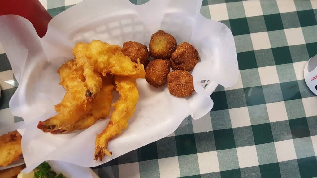 Tugboat Fish & Chips | restaurant | 1900 Fruitridge Rd, Sacramento, CA 95822, USA | 9163931900 OR +1 916-393-1900