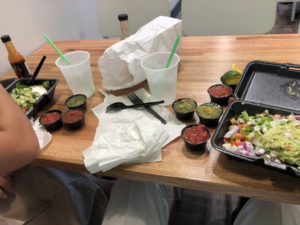 Surcheros Fresh Mex | restaurant | 310 Glynn Isle, Brunswick, GA 31525, USA | 9122633663 OR +1 912-263-3663