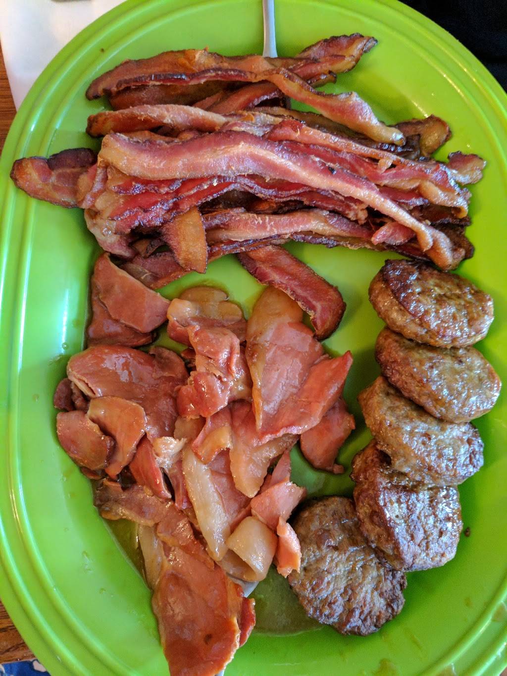 Monells At the Manor | restaurant | 1400 Murfreesboro Pike, Nashville, TN 37217, USA | 6153651414 OR +1 615-365-1414