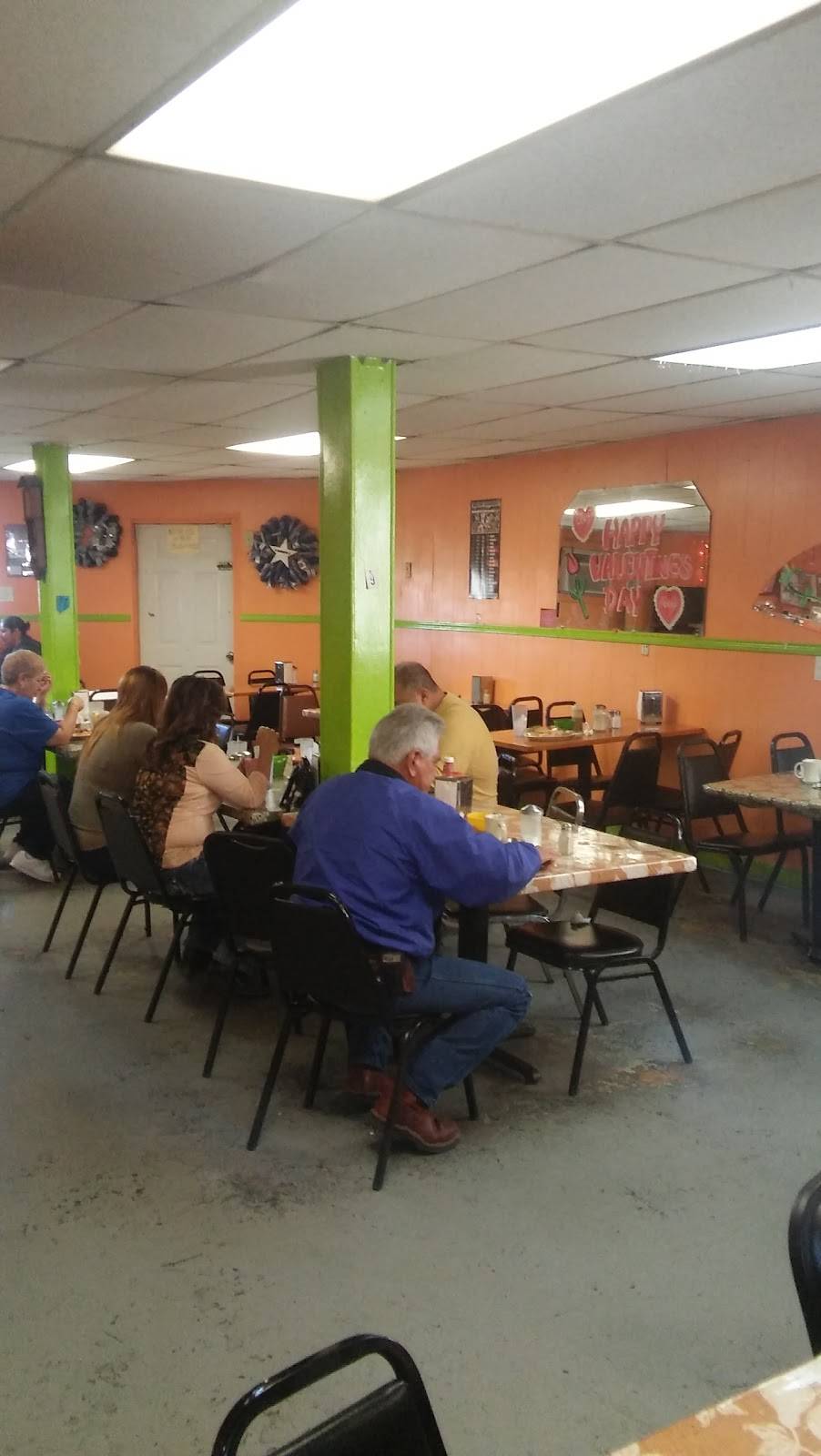 El Rinconcito | restaurant | 1401 S Brazos St, San Antonio, TX 78207, USA | 2102221350 OR +1 210-222-1350