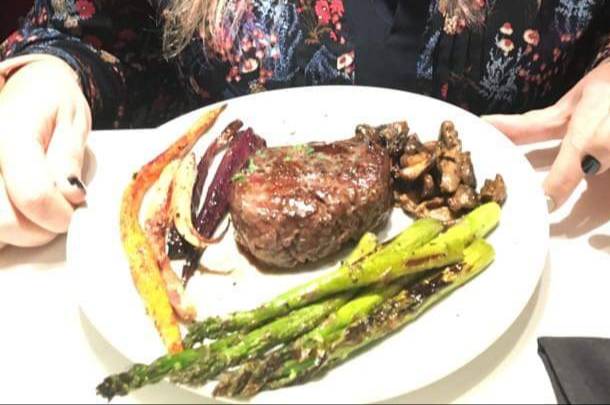 Flemings Prime Steakhouse & Wine Bar | restaurant | 15665 W Bluemound Rd, Brookfield, WI 53005, USA | 2627829463 OR +1 262-782-9463