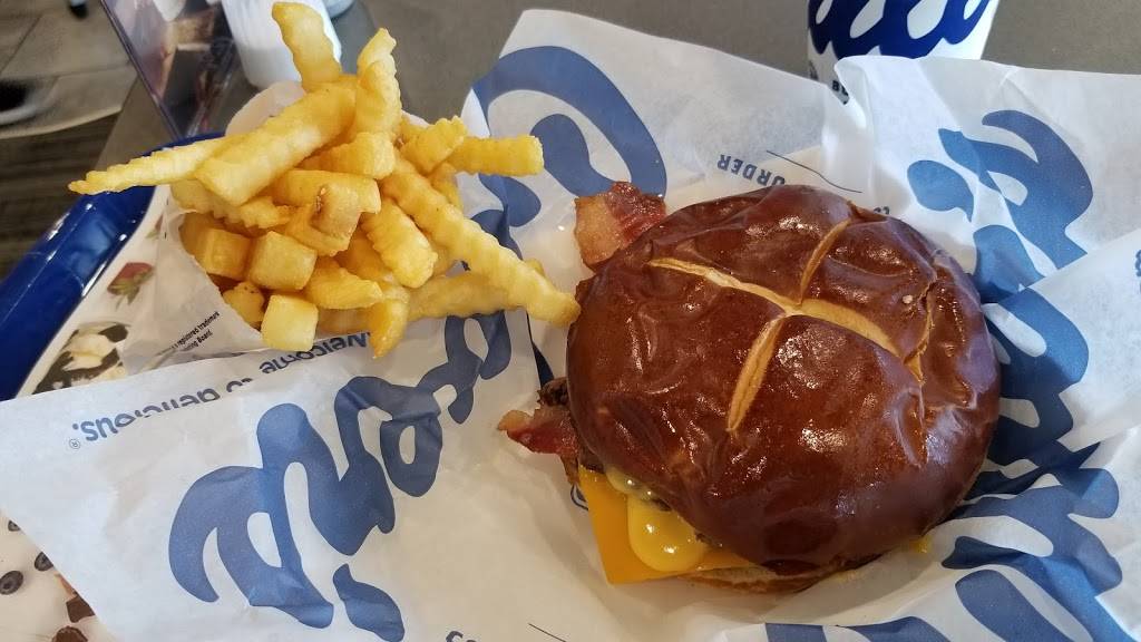 Culvers | restaurant | 8940 Sage Ave, Naples, FL 34120, USA | 2396929771 OR +1 239-692-9771