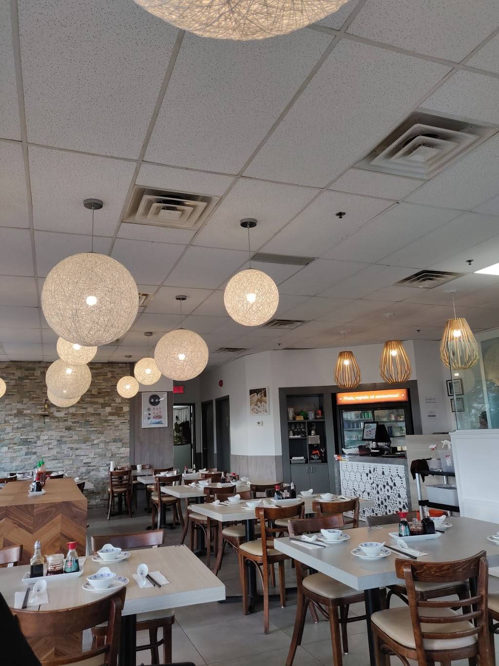 Mama Dumpling | restaurant | 6250 Boulevard Cousineau, Saint-Hubert, QC J3Y 8X9, Canada | 5149996967 OR +1 514-999-6967