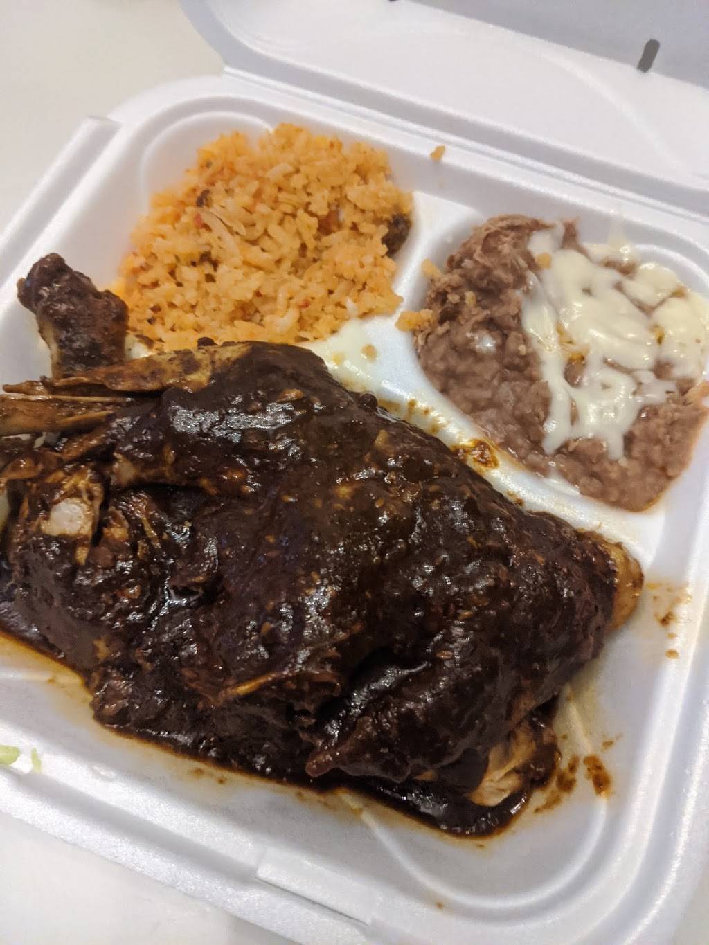 El toro negro | restaurant | 2 Illinois Rte 59, Warrenville, IL 60555, USA | 6307919092 OR +1 630-791-9092