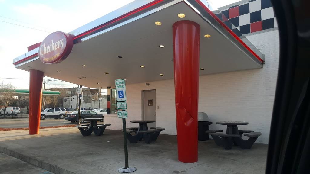 Checkers | restaurant | 3808 W Roosevelt Rd, Chicago, IL 60624, USA | 7738269506 OR +1 773-826-9506