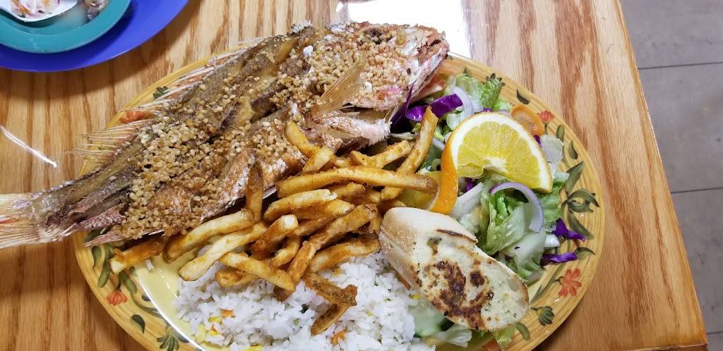 Mariscos La Playa | restaurant | 2880 W Cermak Rd, Chicago, IL 60623, USA | 7738011870 OR +1 773-801-1870