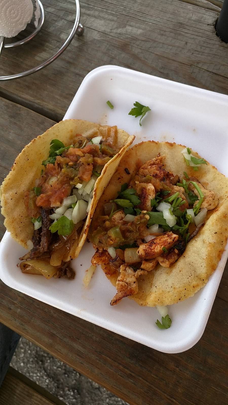 Tacos Guerrero | restaurant | 96 N Pleasant Valley Rd, Austin, TX 78702, USA | 5129392308 OR +1 512-939-2308