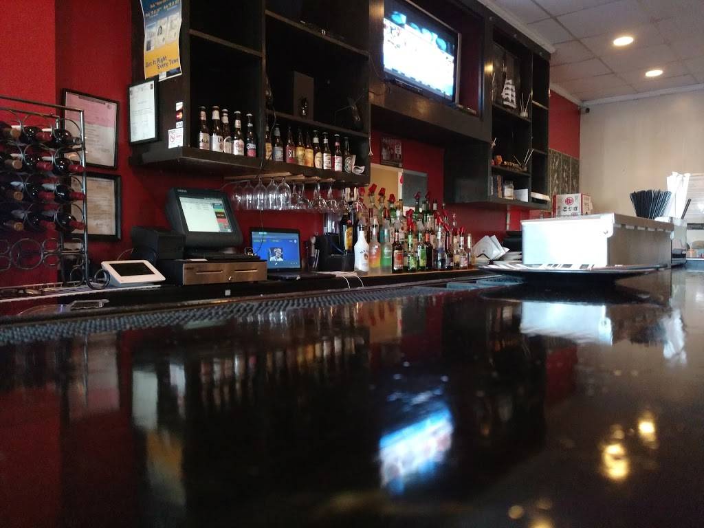 Shogun Japanese Steakhouse and Sushi Bar | restaurant | 7020 Woodlake Commons Loop, Midlothian, VA 23112, USA | 8046396774 OR +1 804-639-6774