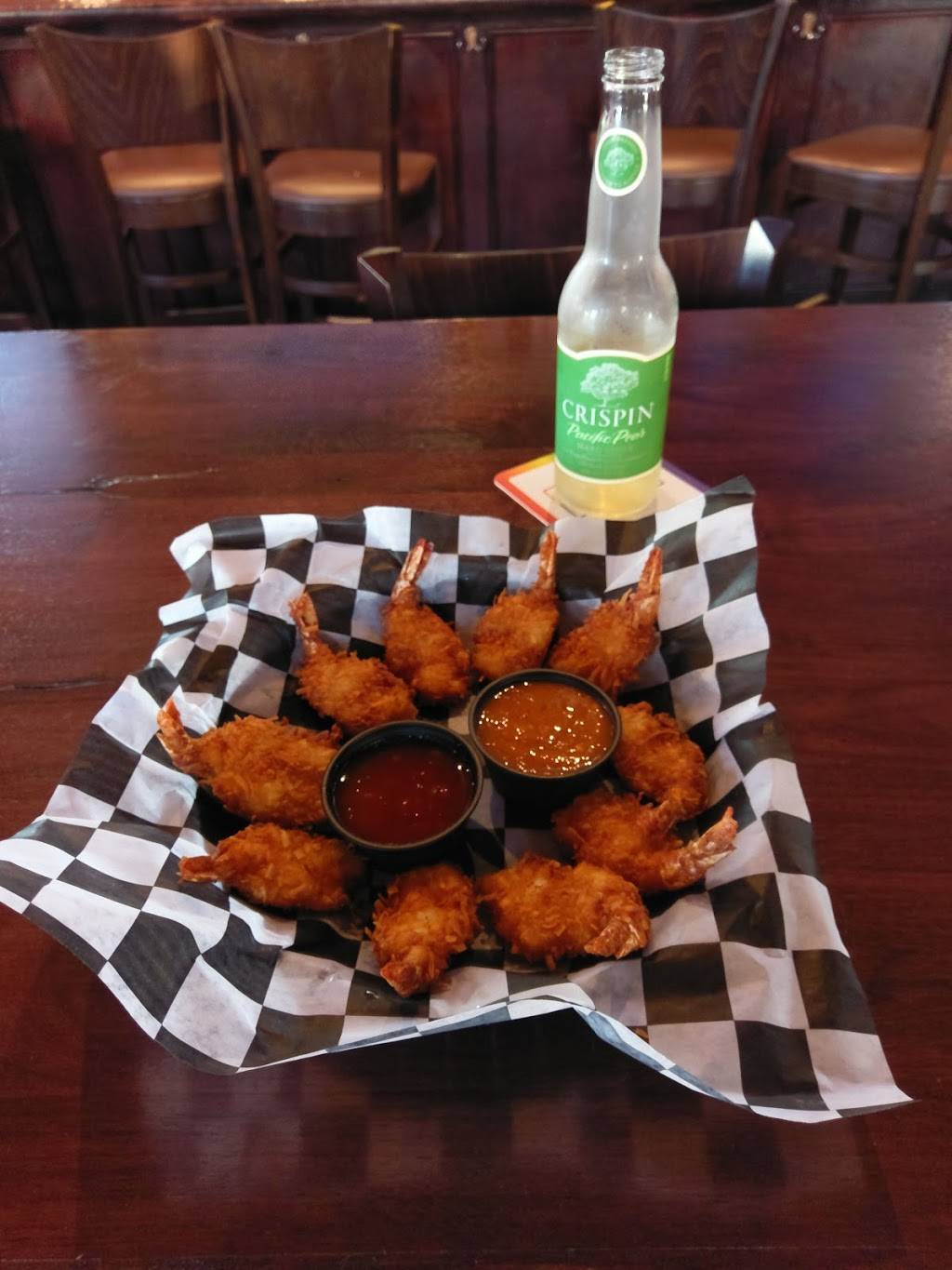 Colfax Sports & Brew | restaurant | 2239 E Colfax Ave, Denver, CO 80206, USA | 3039976886 OR +1 303-997-6886