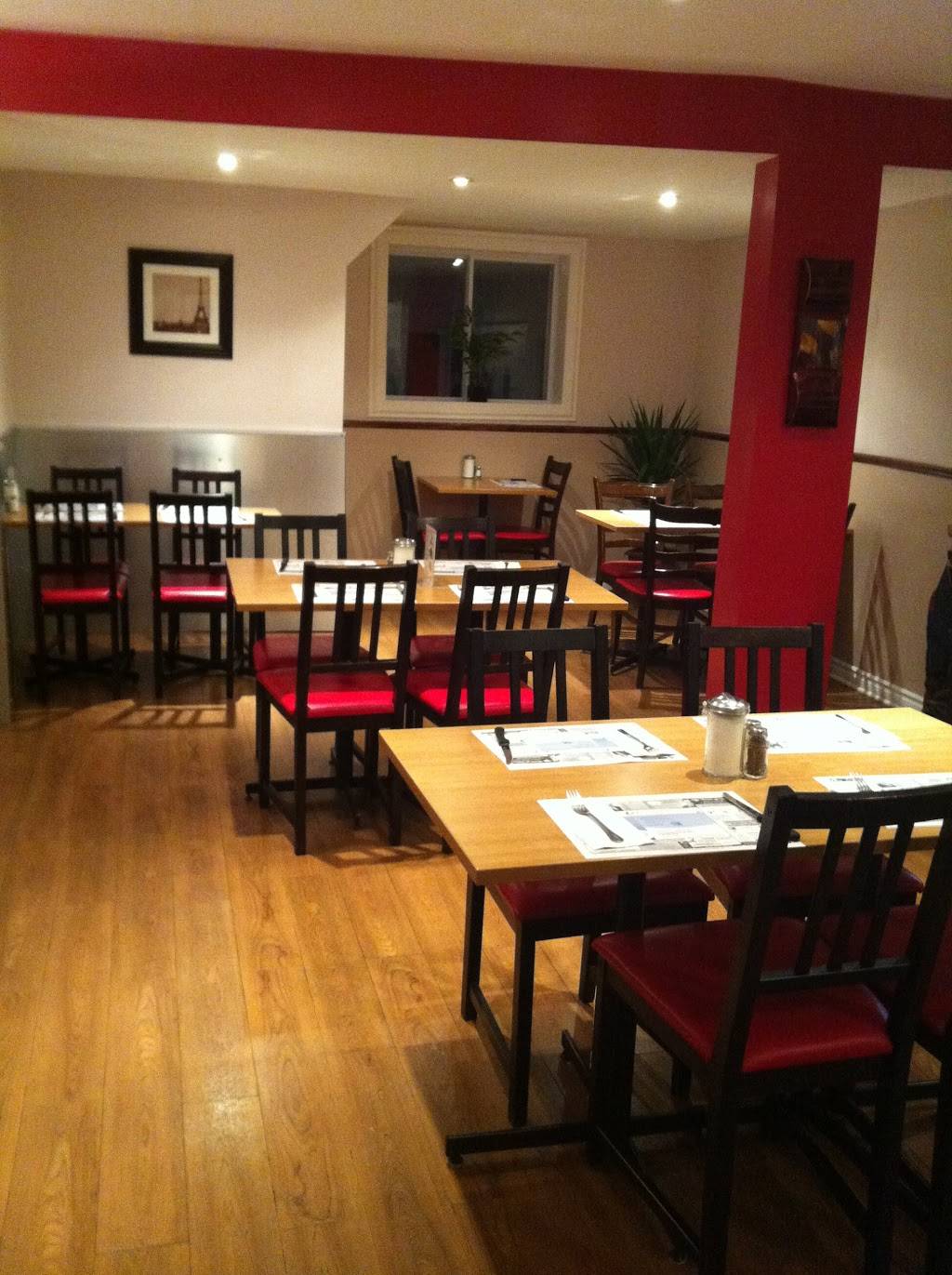 Villa Ste Therese | restaurant | 2 Rue Saint Joseph, Sainte-Thérèse, QC J7E 3L6, Canada | 4504352730 OR +1 450-435-2730