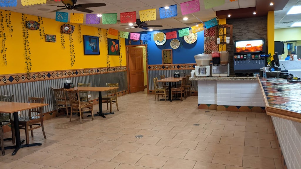 Burrito House | restaurant | 6249 N Milwaukee Ave, Chicago, IL 60646, USA | 7736319947 OR +1 773-631-9947