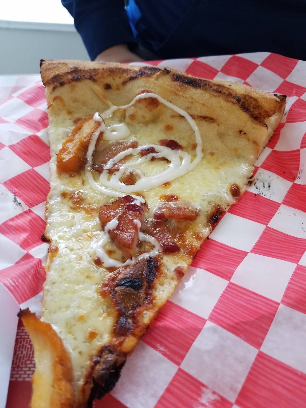 Slice House | restaurant | 369 Walnut St Ext, Agawam, MA 01001, USA | 4134553555 OR +1 413-455-3555