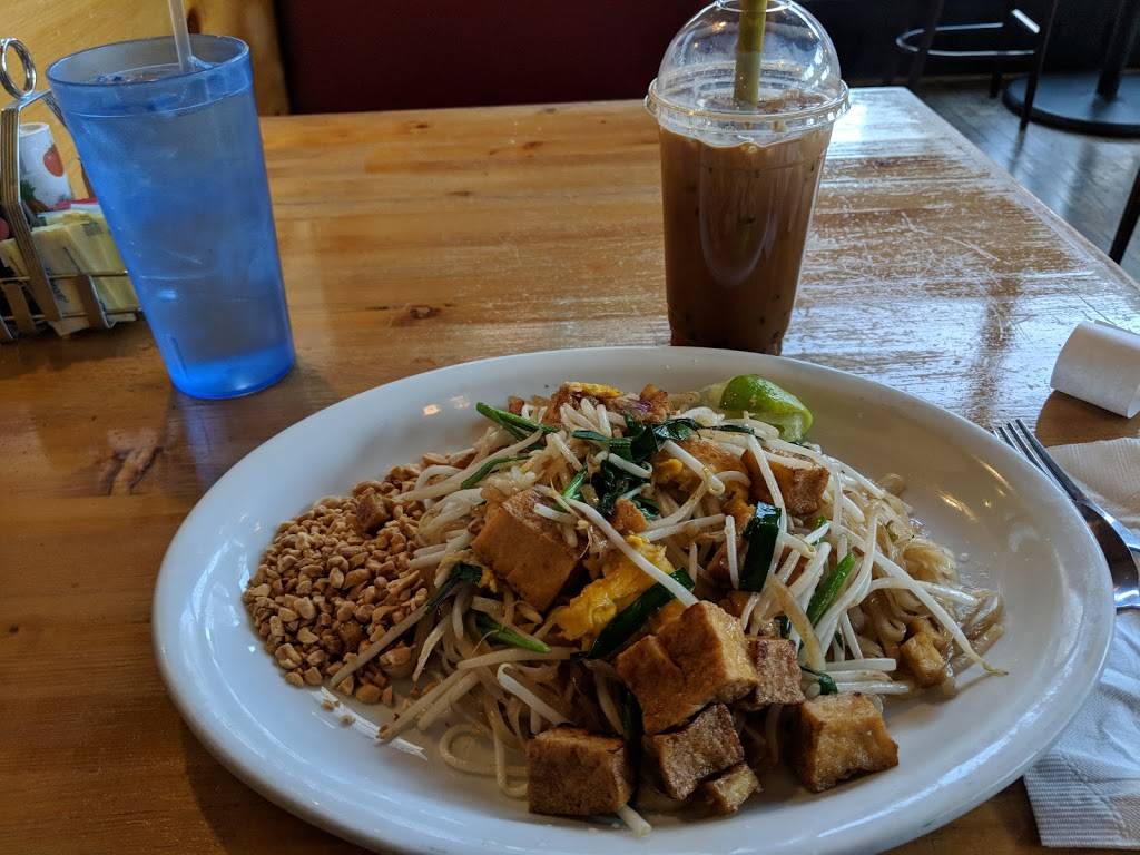 Thai Corner Café | restaurant | 100 W 2nd St, Reno, NV 89501, USA | 7753274333 OR +1 775-327-4333