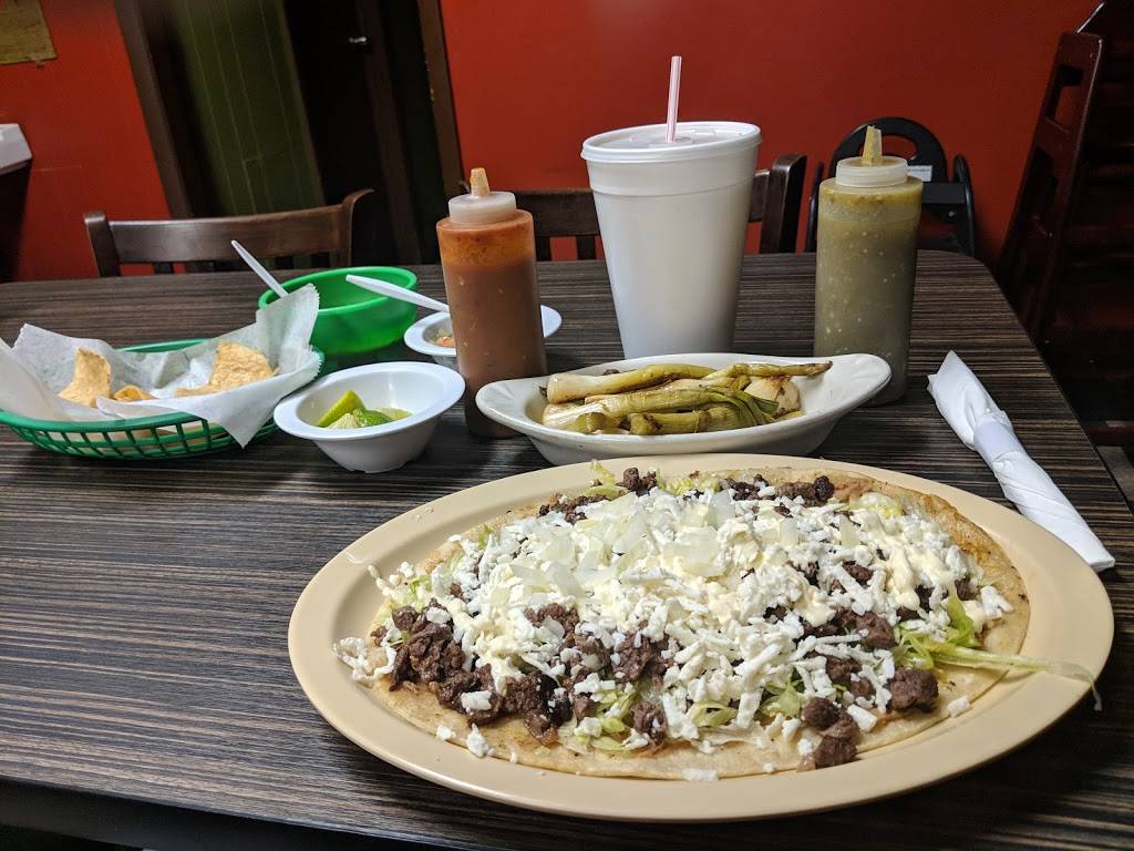 El Mezquite | restaurant | 3121 W Cermak Rd, Chicago, IL 60623, USA | 7738223877 OR +1 773-822-3877