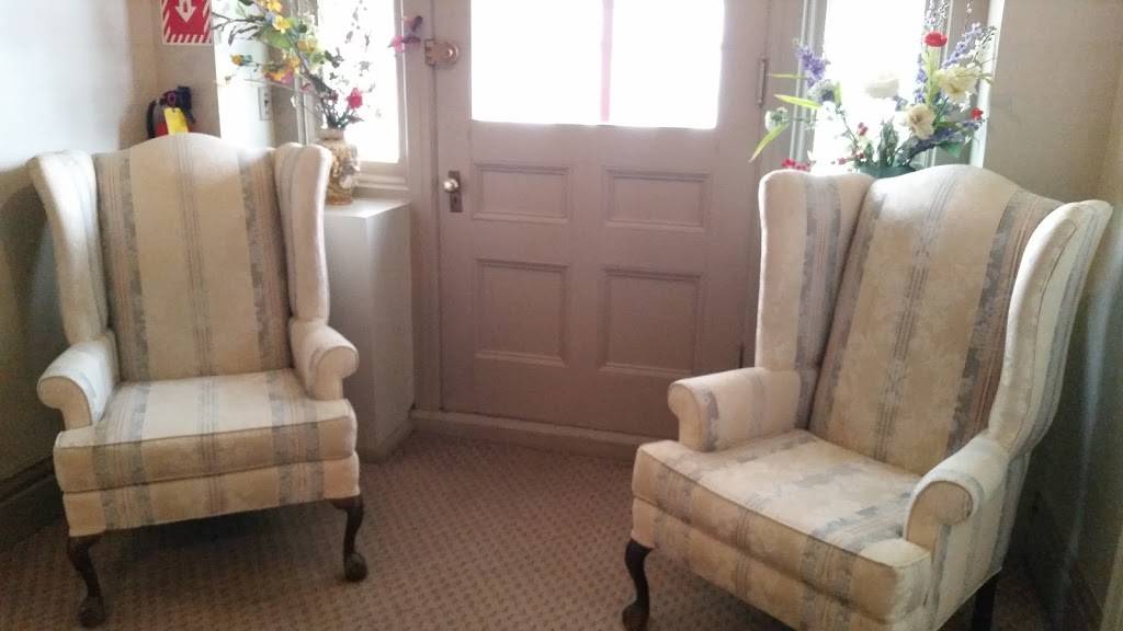 Naples Hotel Restaurant | restaurant | 111 S Main St, Naples, NY 14512, USA | 5853745630 OR +1 585-374-5630