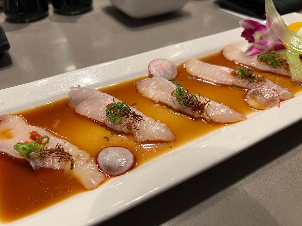 Sushi Vibe | restaurant | 100 E Camelback Rd #154, Phoenix, AZ 85012, USA | 6022795299 OR +1 602-279-5299