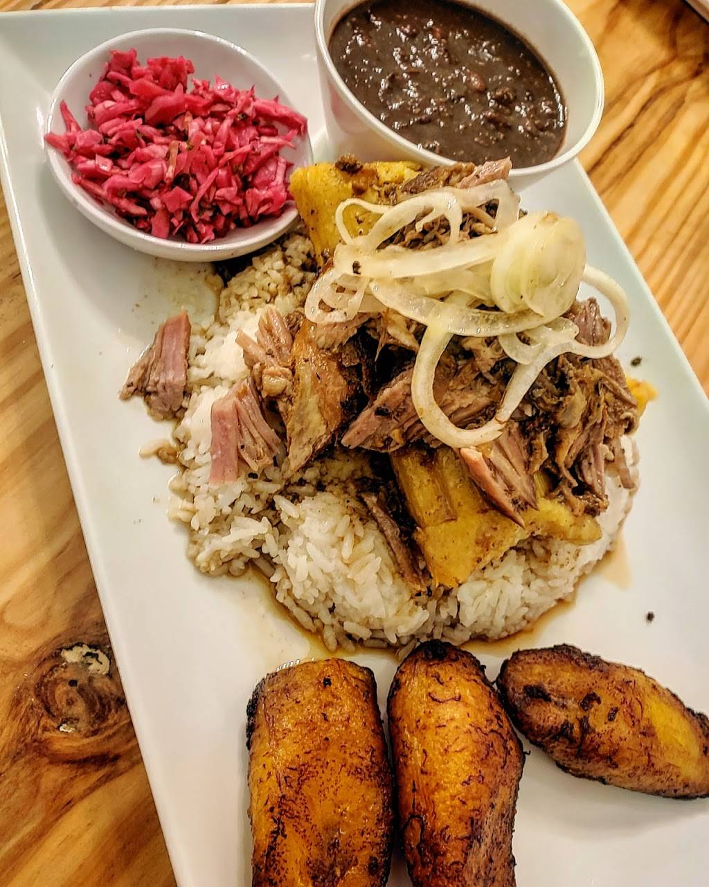 Que Rico! Cuban Cafe | restaurant | 4200 Magazine St, New Orleans, LA 70115, USA | 5048271398 OR +1 504-827-1398