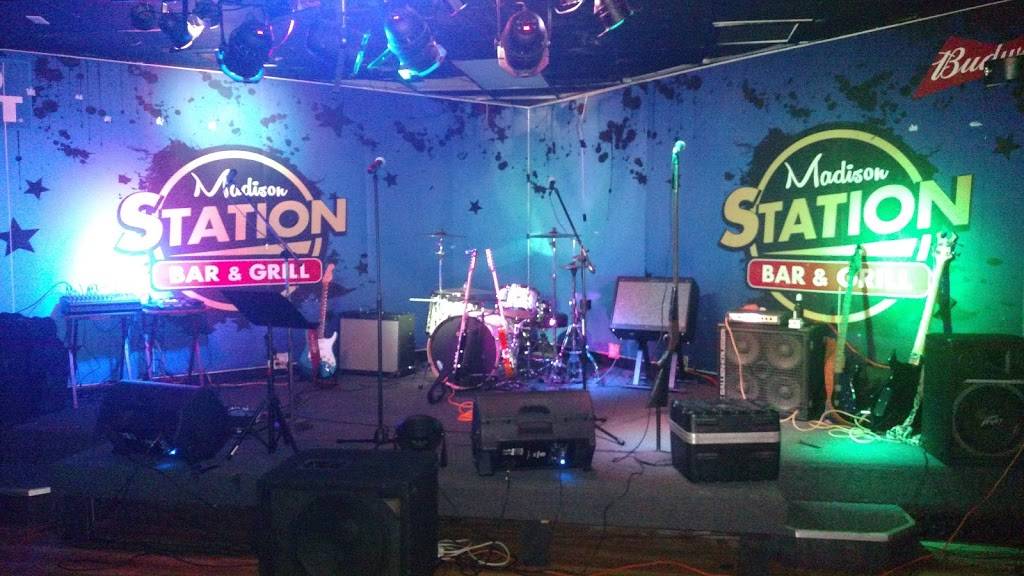 Madison Station Bar & Grill | restaurant | 8694 Madison Blvd, Madison, AL 35758, USA | 2563251333 OR +1 256-325-1333