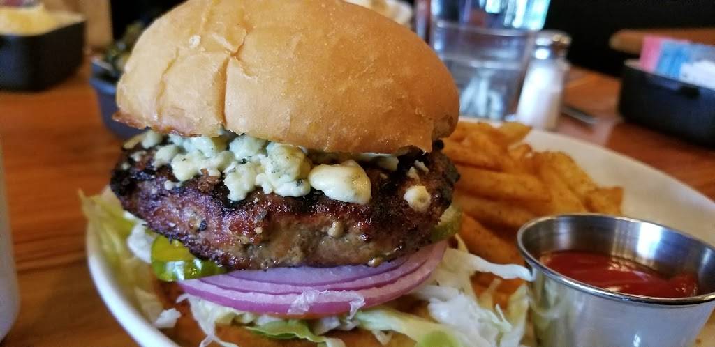 Pearls Southern Comfort | restaurant | 5352 N Broadway, Chicago, IL 60640, USA | 7737547419 OR +1 773-754-7419