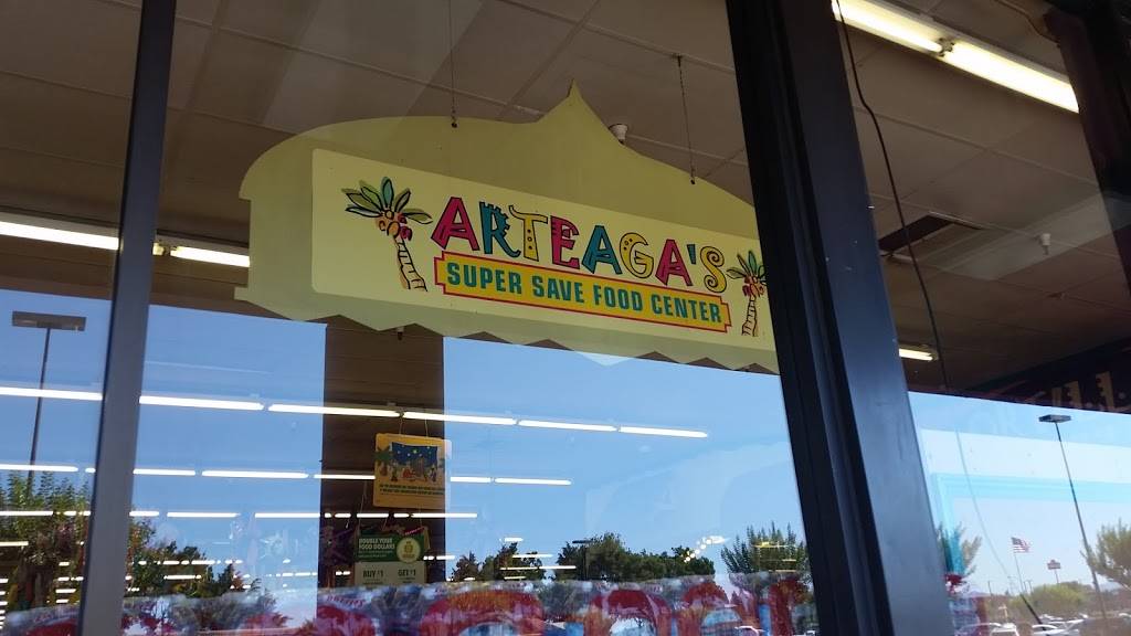 Arteagas Food Center | bakery | 6906 Automall Parkway, Gilroy, CA 95020, USA | 4088477542 OR +1 408-847-7542