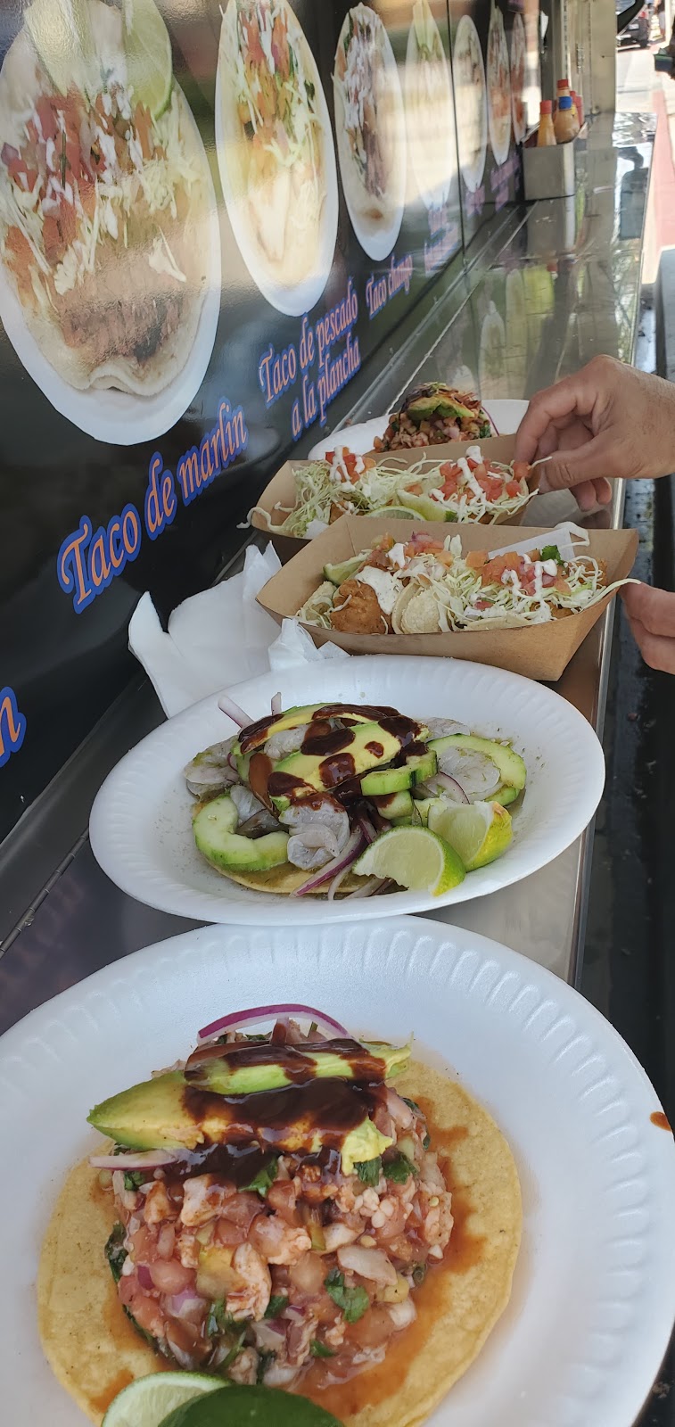 Mariscos el Yaqui | restaurant | 1626 S Broadway, Santa Ana, CA 92707, USA | 7142061844 OR +1 714-206-1844