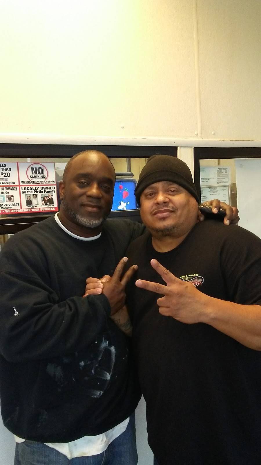 Jack Pirtle Fried Chicken | restaurant | 2484 Jackson Ave, Memphis, TN 38108, USA | 9013249203 OR +1 901-324-9203