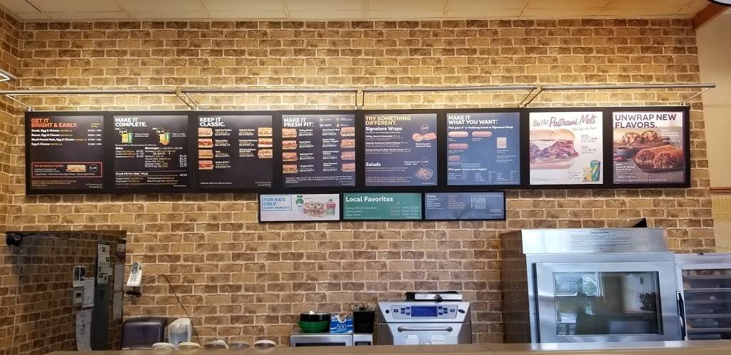 Subway | meal takeaway | 22141 SE 237th St Suite 201, Maple Valley, WA 98038, USA | 4255847397 OR +1 425-584-7397
