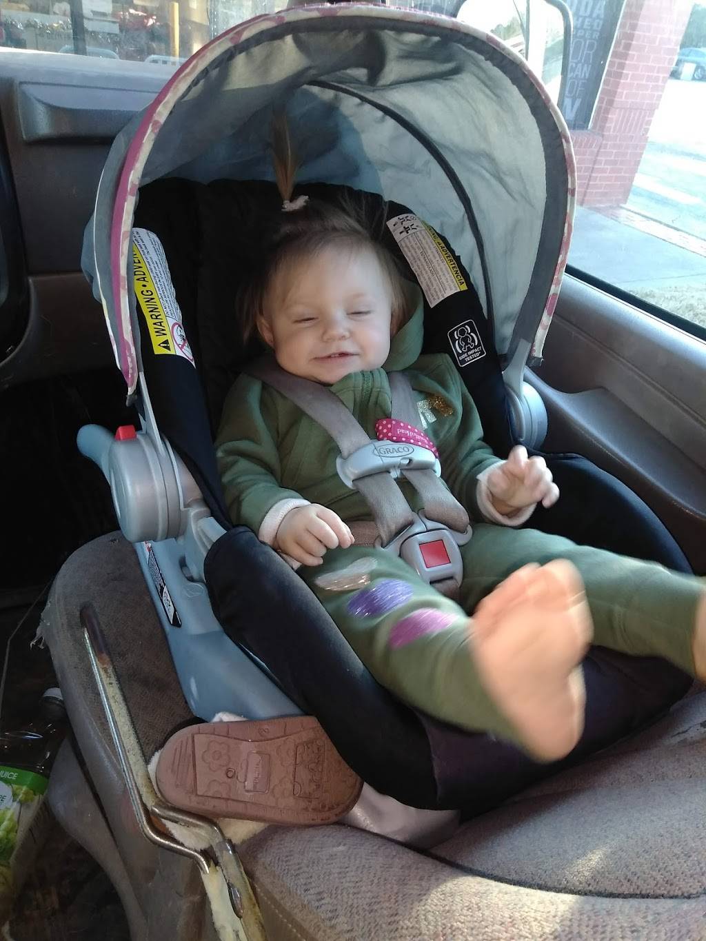 Pizza Hut | meal takeaway | 652 Riverstone Pkwy Suite 120, Canton, GA 30114, USA | 7704798775 OR +1 770-479-8775