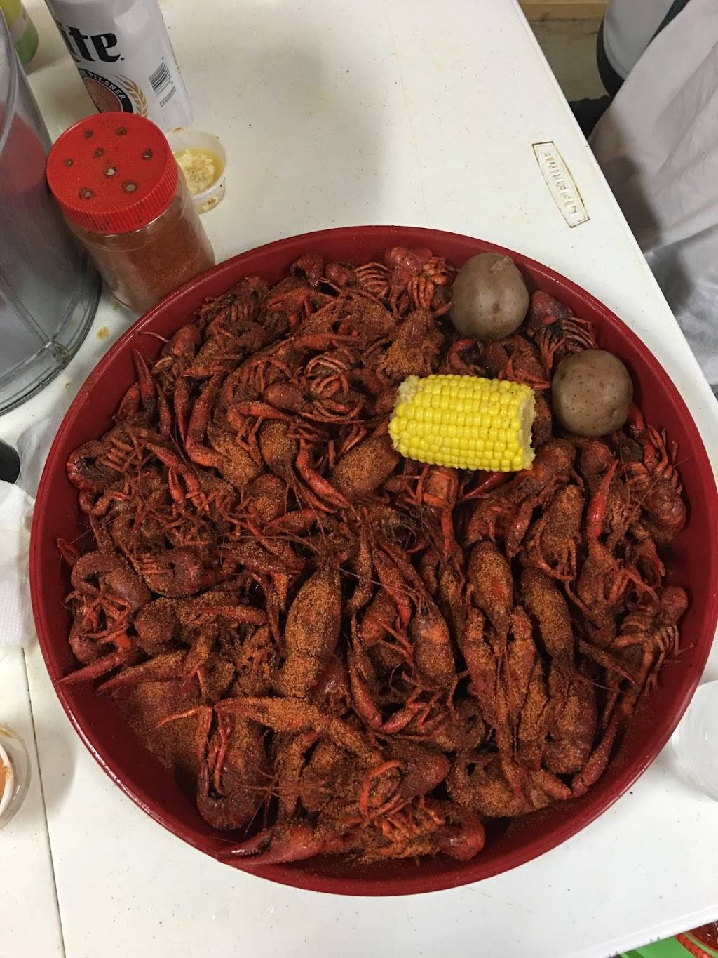 Jujus Cajun Crawfish Shak | restaurant | 16474 FM 365, Beaumont, TX 77705, USA | 4097942020 OR +1 409-794-2020