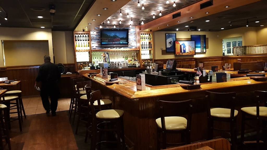 Outback Steakhouse | restaurant | 6168 Glenway Ave, Cincinnati, OH 45211, USA | 5136624900 OR +1 513-662-4900