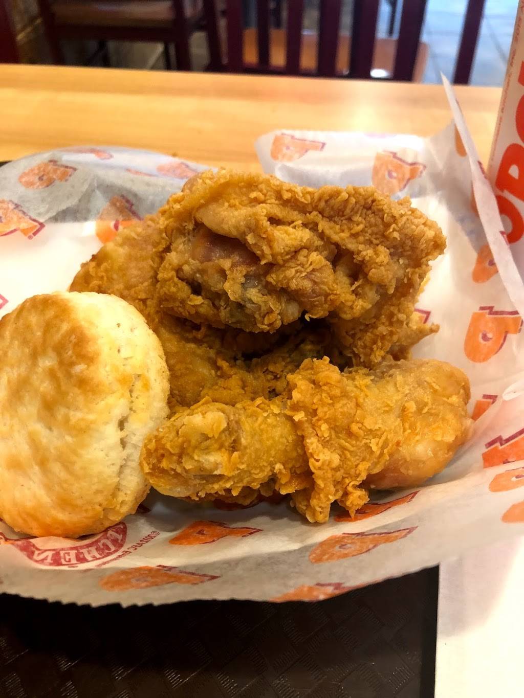 Popeyes Louisiana Kitchen | restaurant | 2010 86th St, Brooklyn, NY 11214, USA | 7183731061 OR +1 718-373-1061